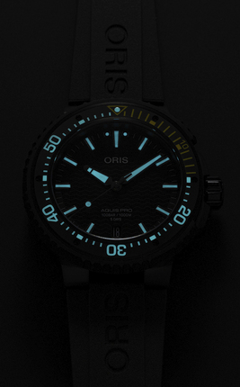 ORIS AQUISPRO DATE CALIBRE 400 400 7767 7754 RS 4 26